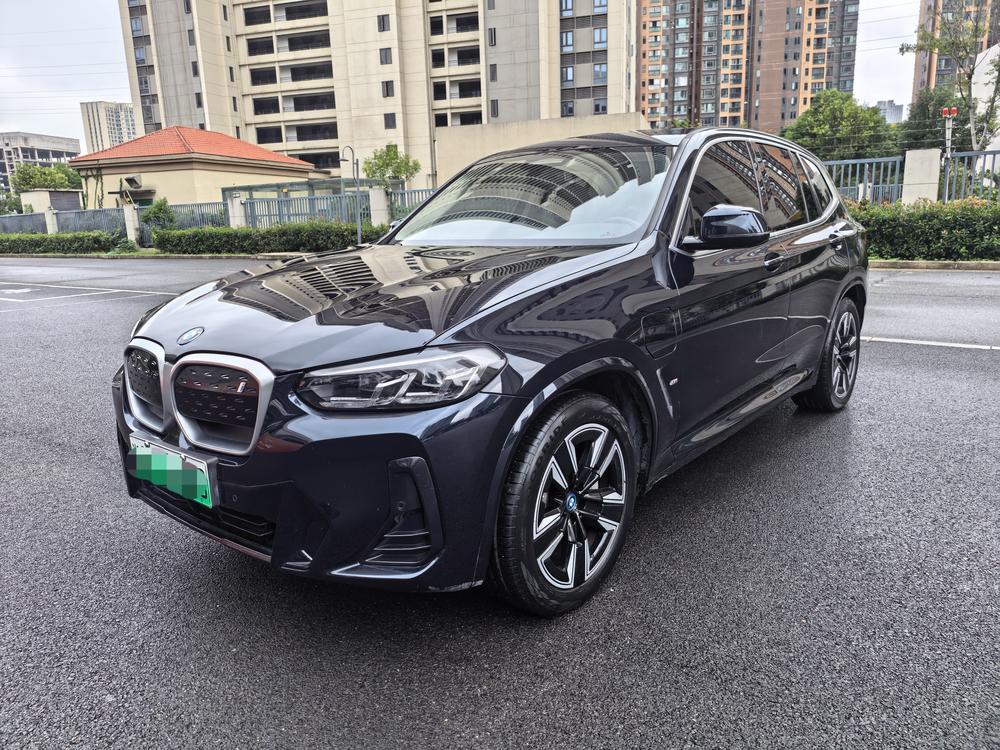 BMW BMW iX3