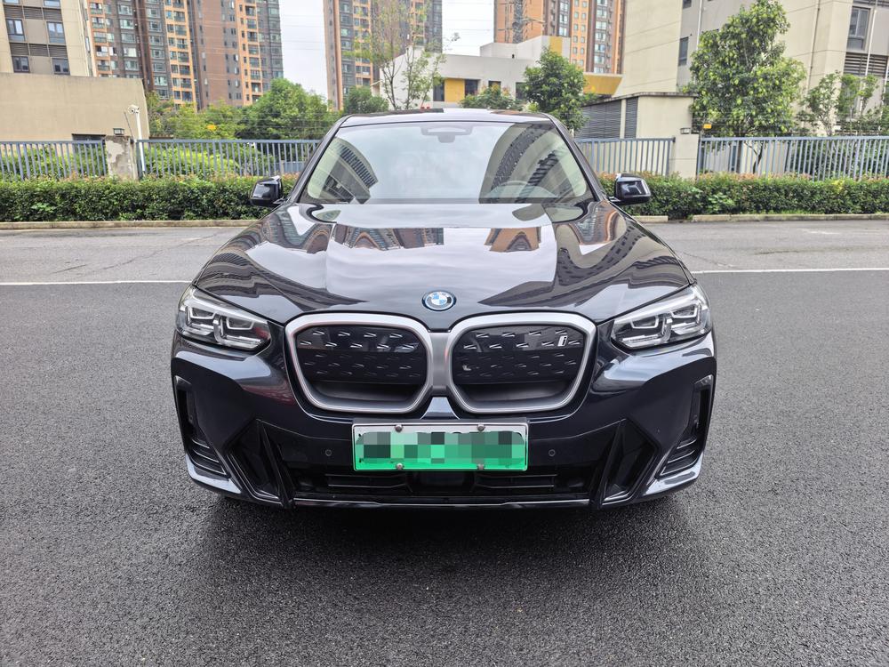 BMW BMW iX3