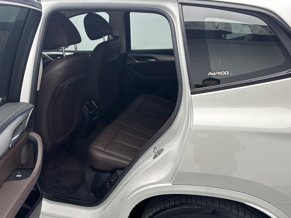 BMW BMW iX3