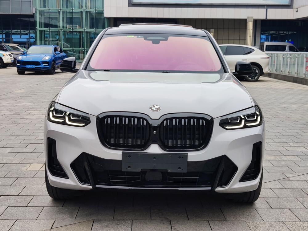 BMW BMW iX3
