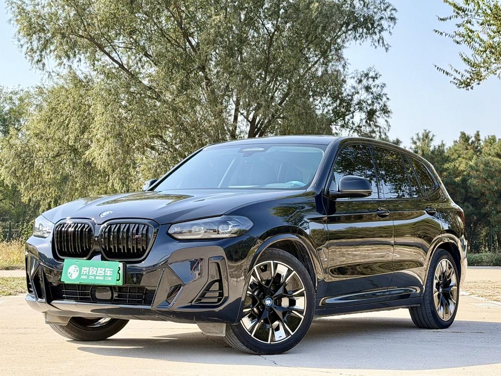 BMW BMW iX3