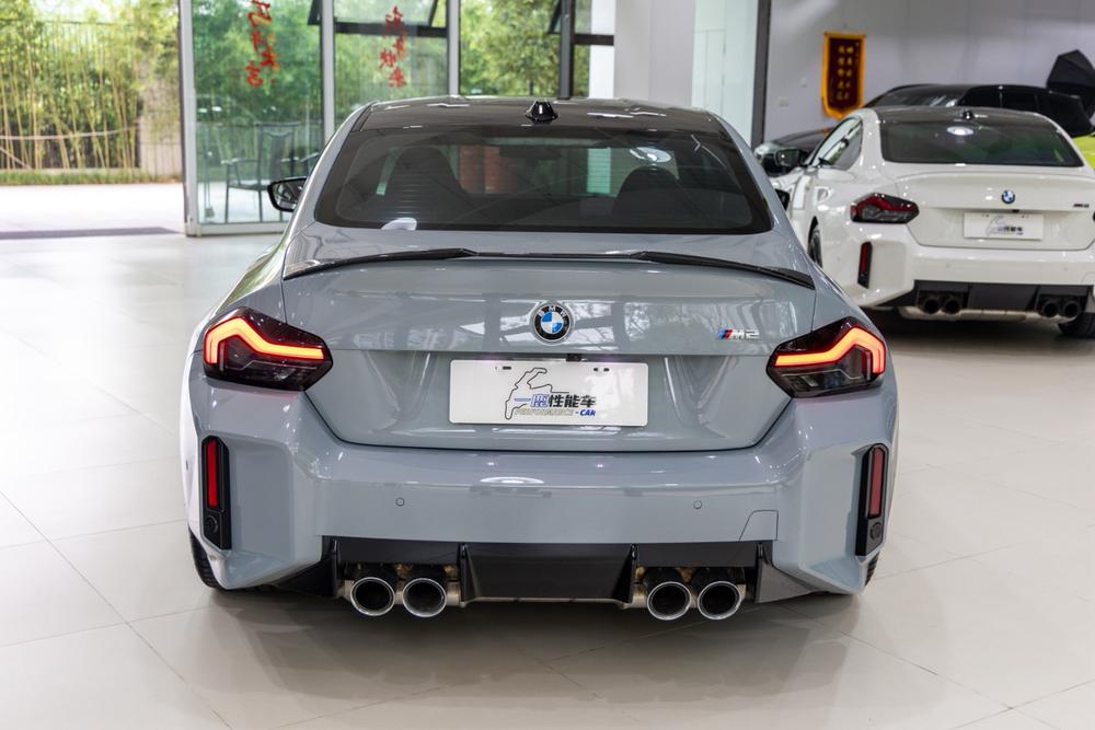 BMW BMW M2