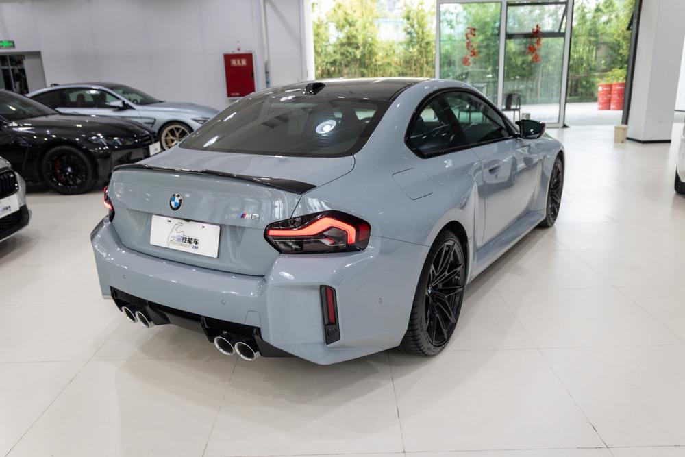 BMW BMW M2