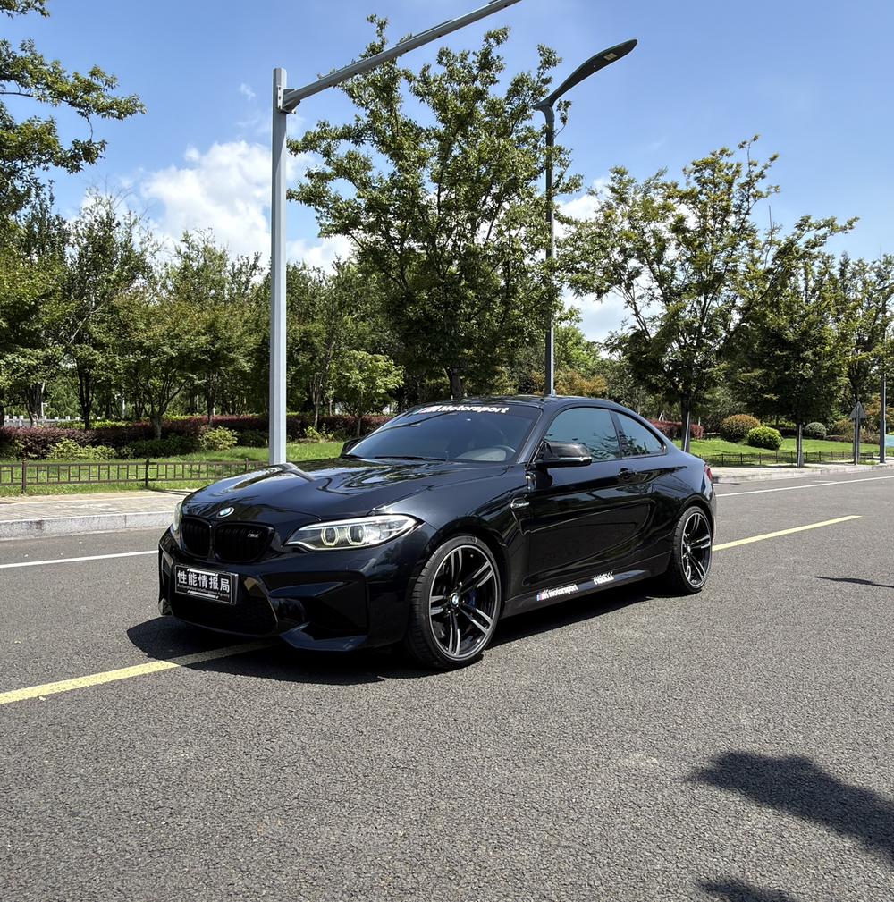 BMW BMW M2