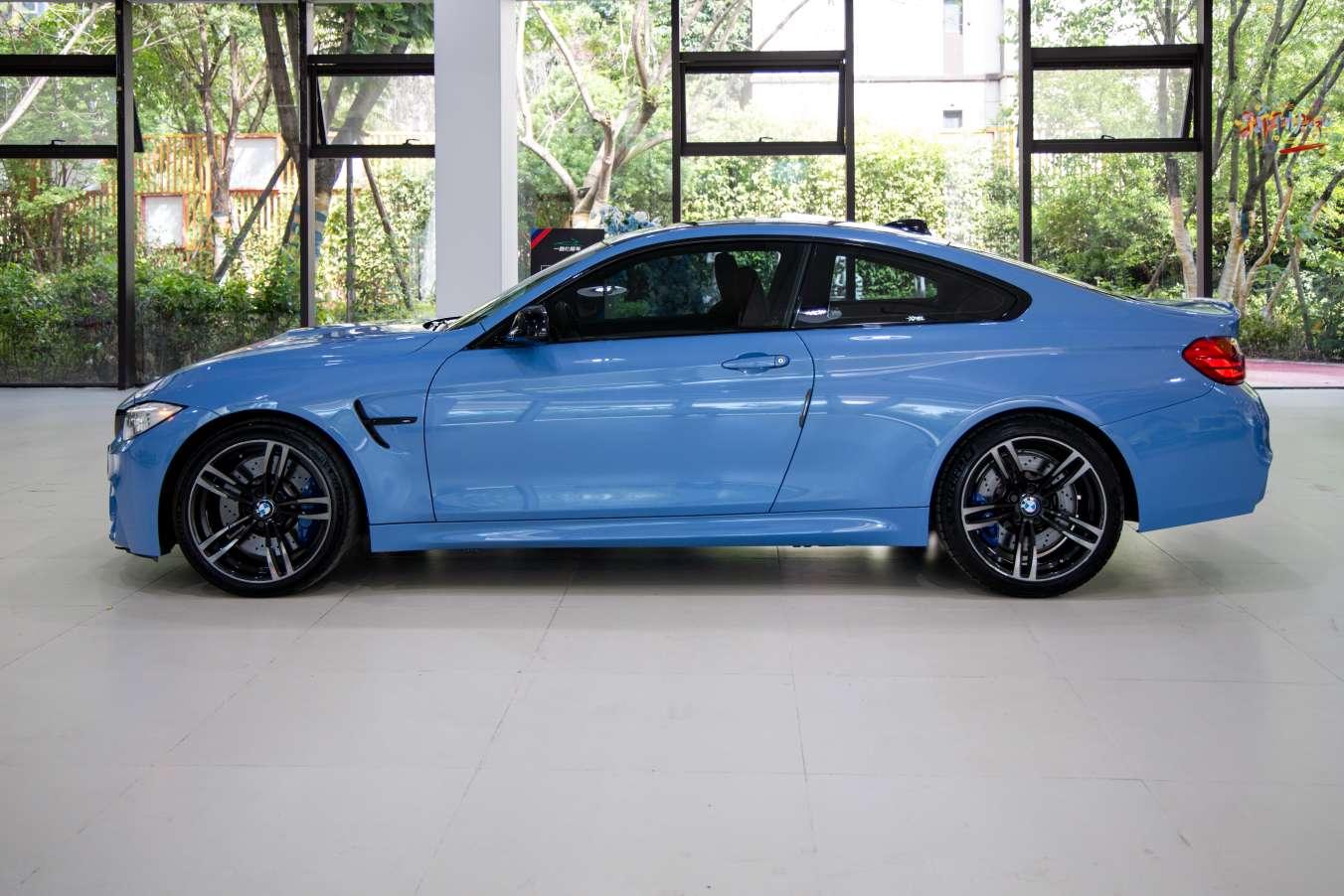 BMW BMW M4