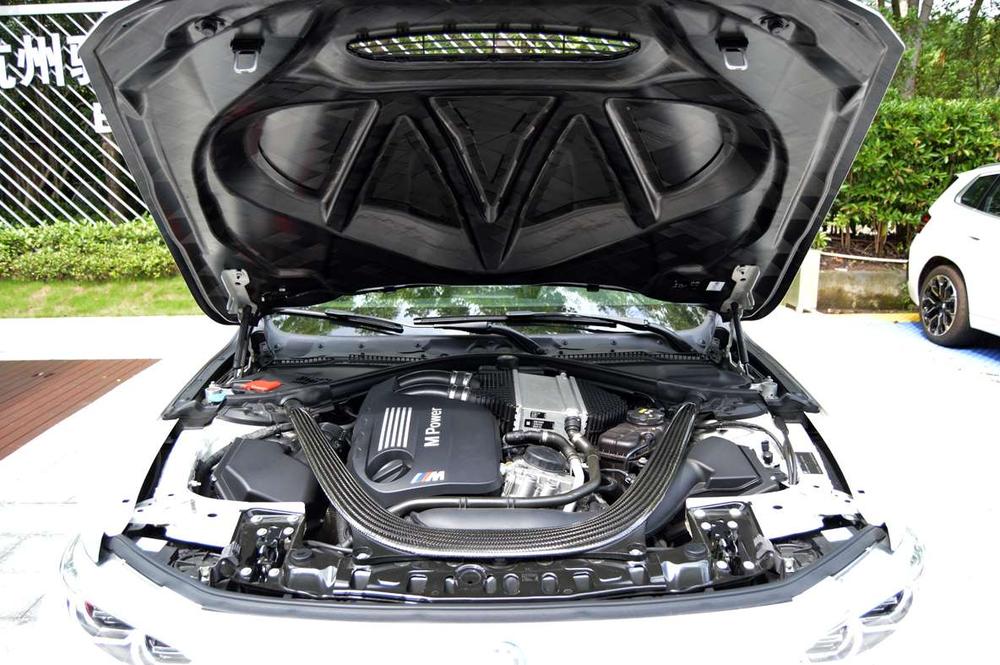 BMW BMW M4