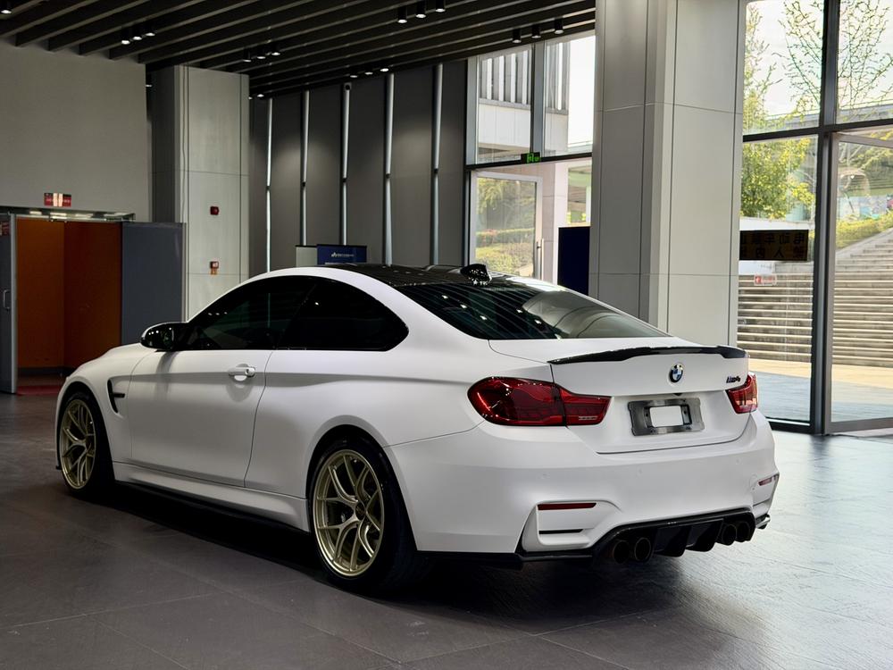 BMW BMW M4
