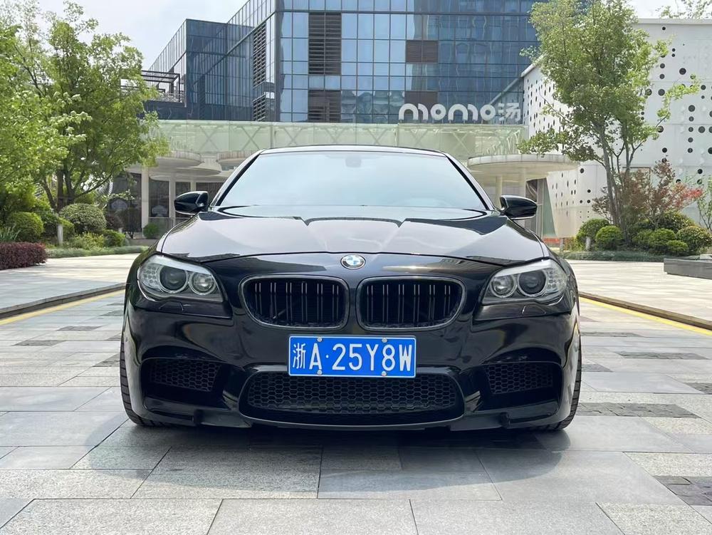 BMW BMW M5