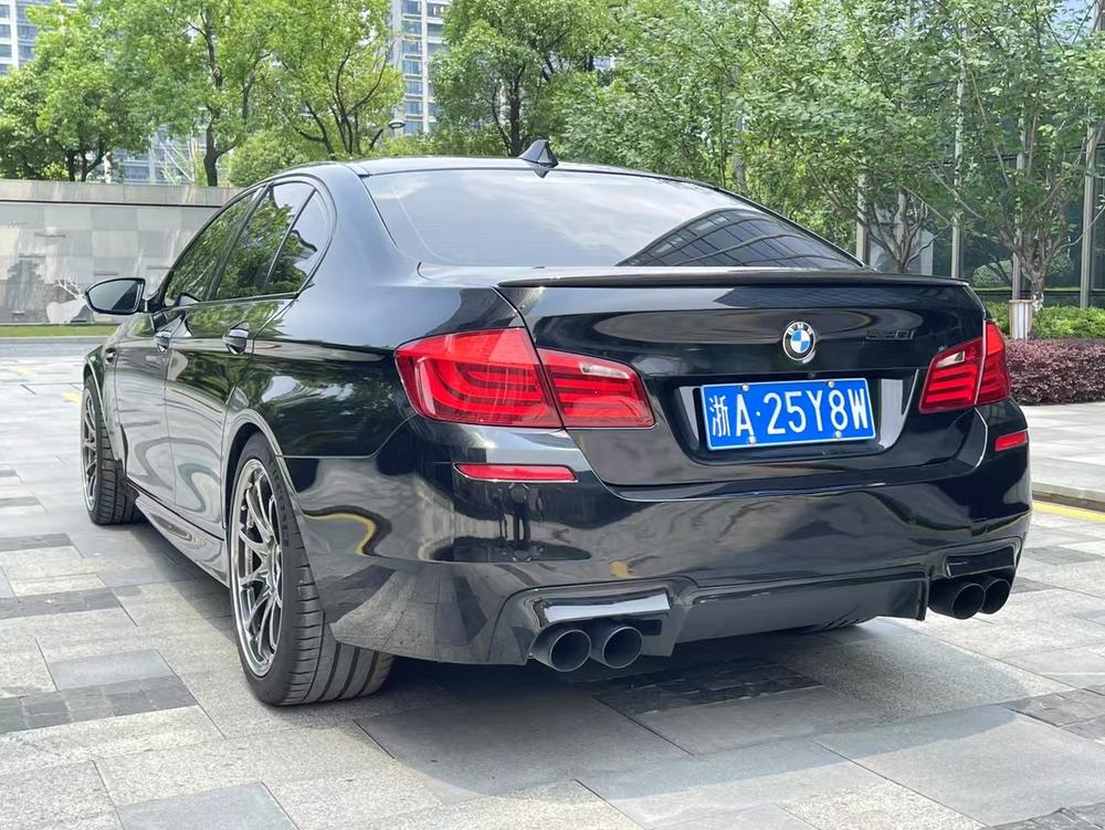 BMW BMW M5