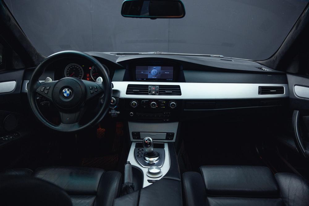 BMW BMW M5