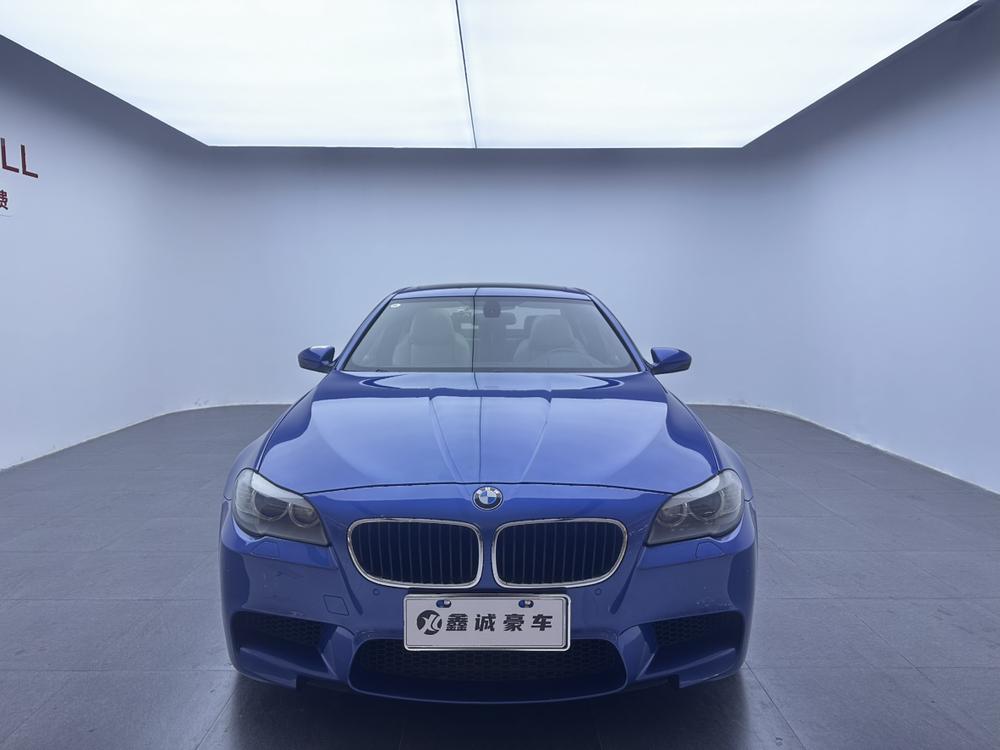 BMW BMW M5