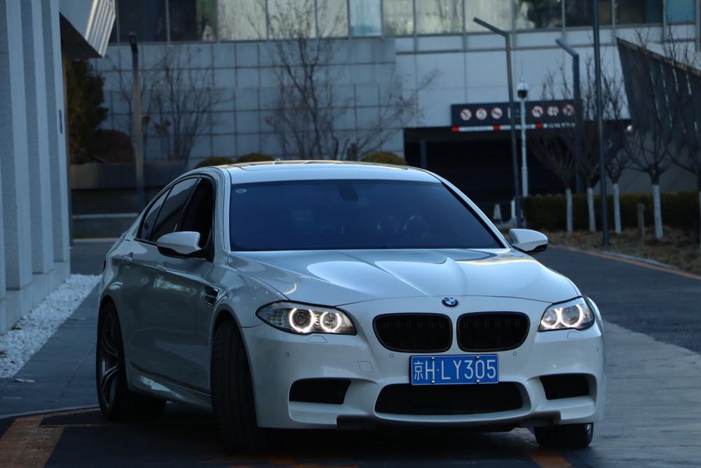 BMW BMW M5