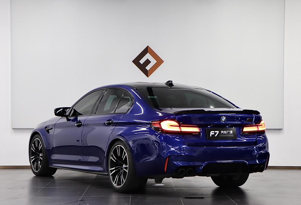 BMW BMW M5