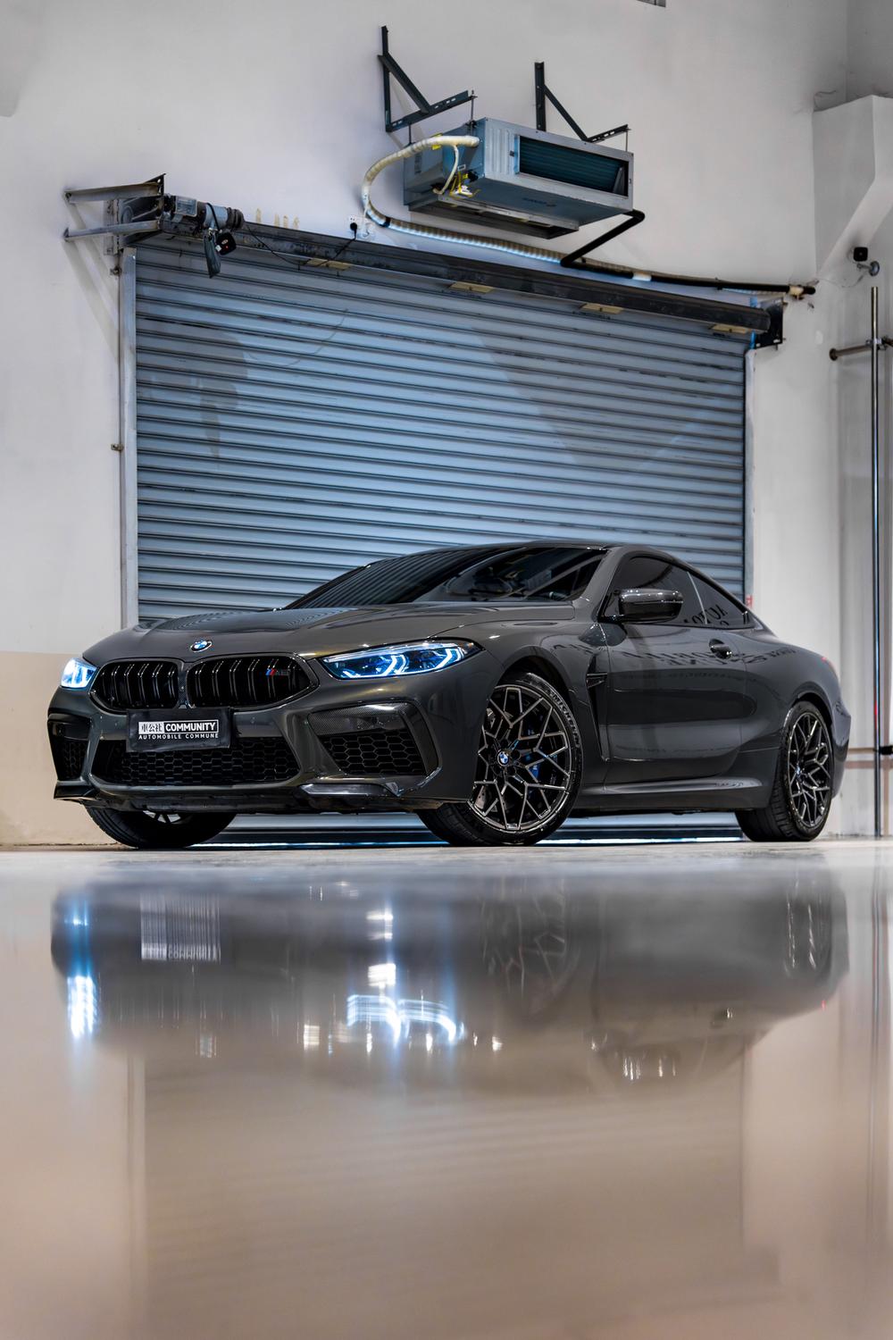 BMW BMW M8