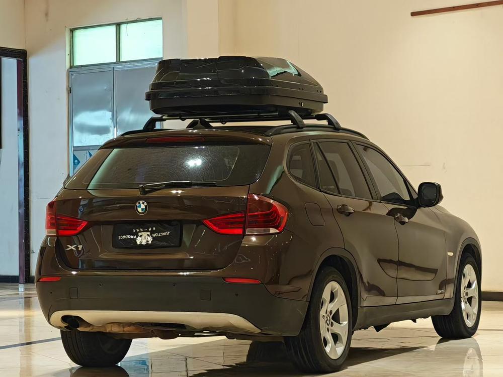 BMW BMW X1 (Import)