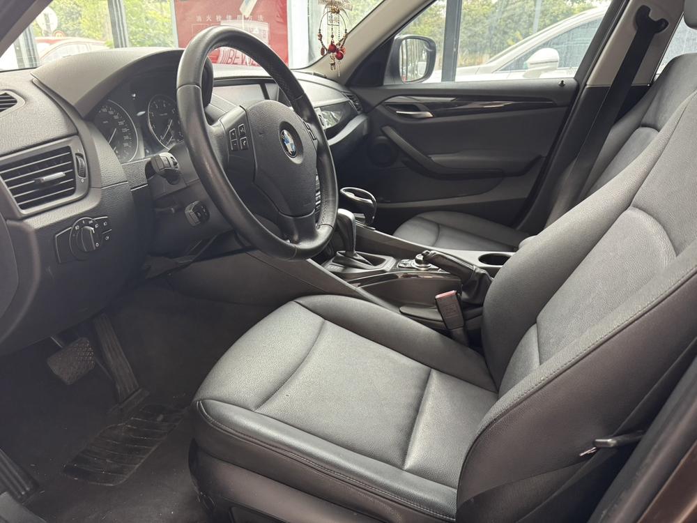 BMW BMW X1 (Import)