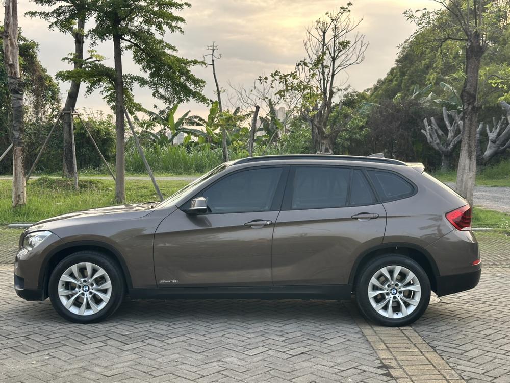 BMW BMW X1 (Import)