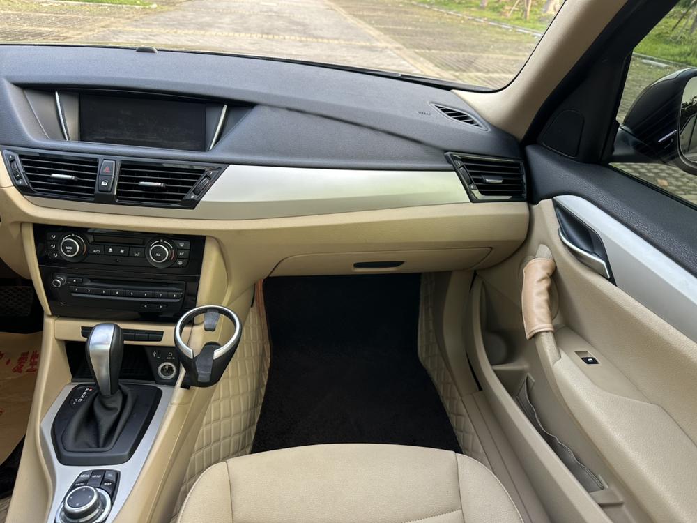 BMW BMW X1 (Import)