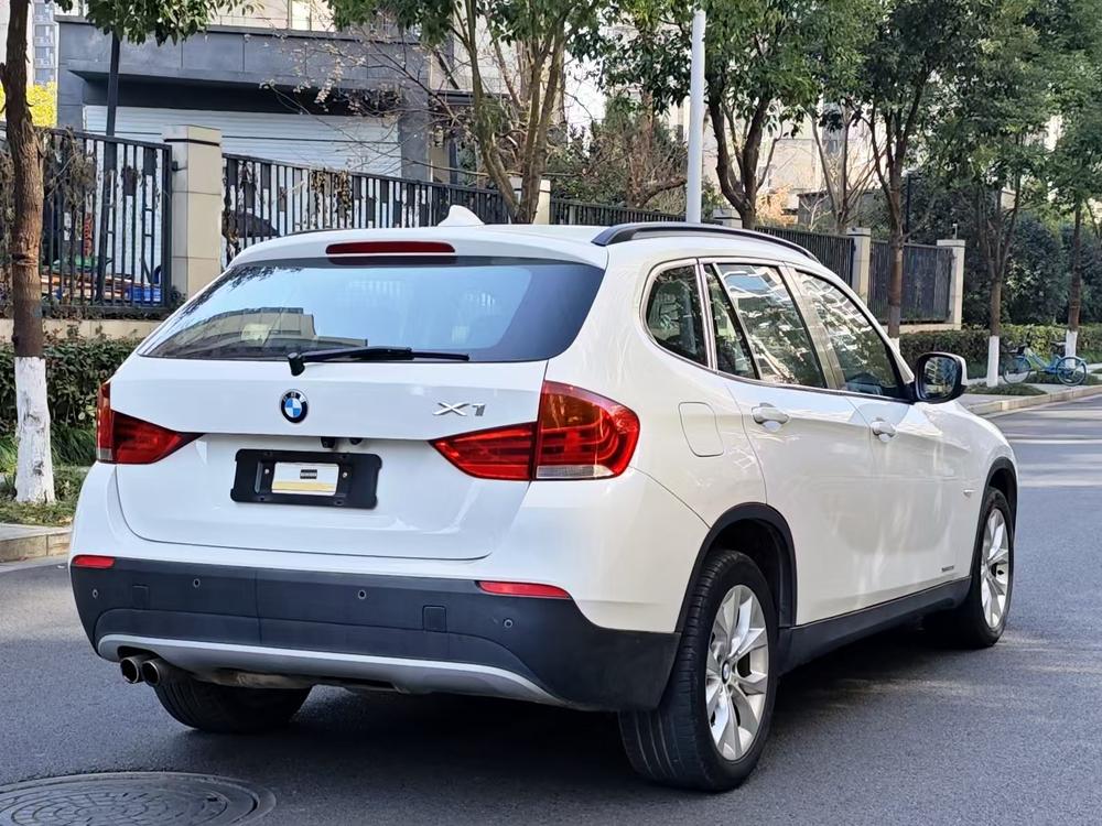 BMW BMW X1 (Import)