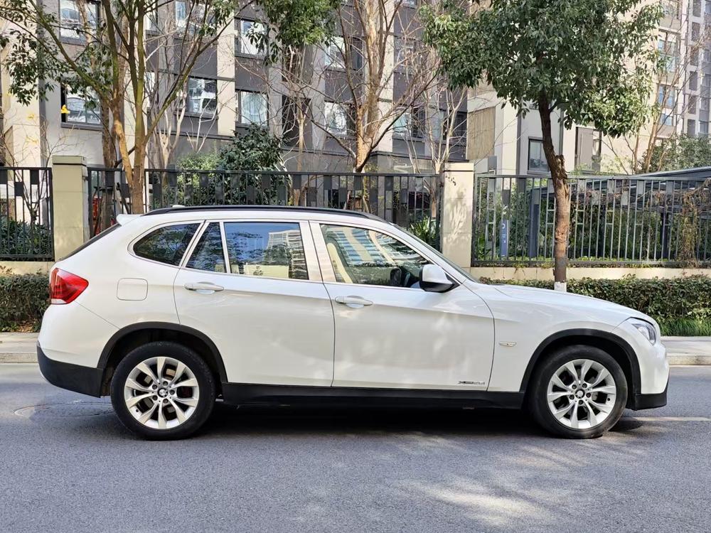 BMW BMW X1 (Import)