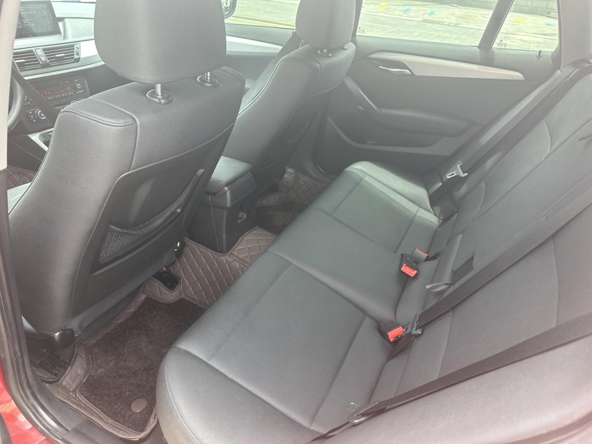 BMW BMW X1 (Import)