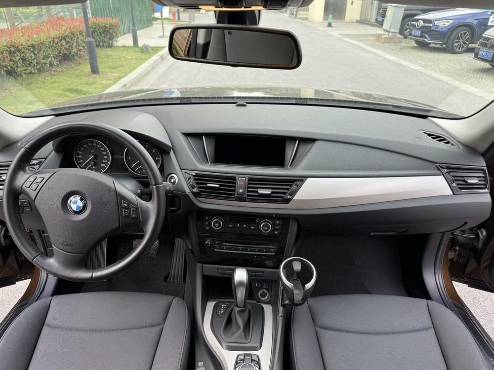 BMW BMW X1 (Import)