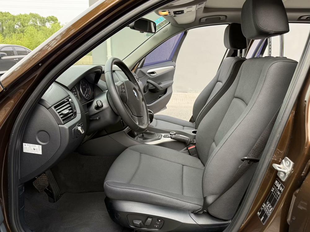 BMW BMW X1 (Import)