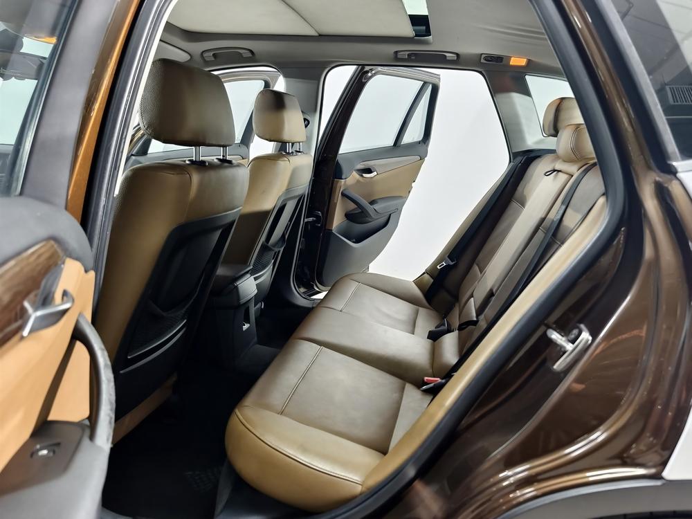 BMW BMW X1 (Import)