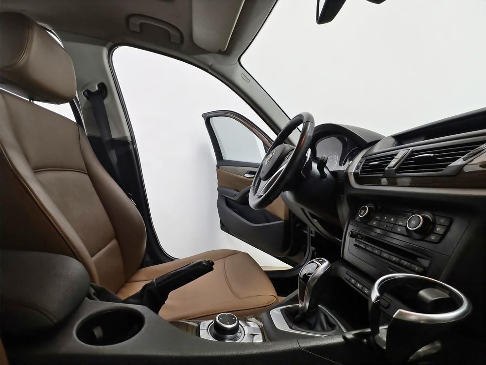 BMW BMW X1 (Import)