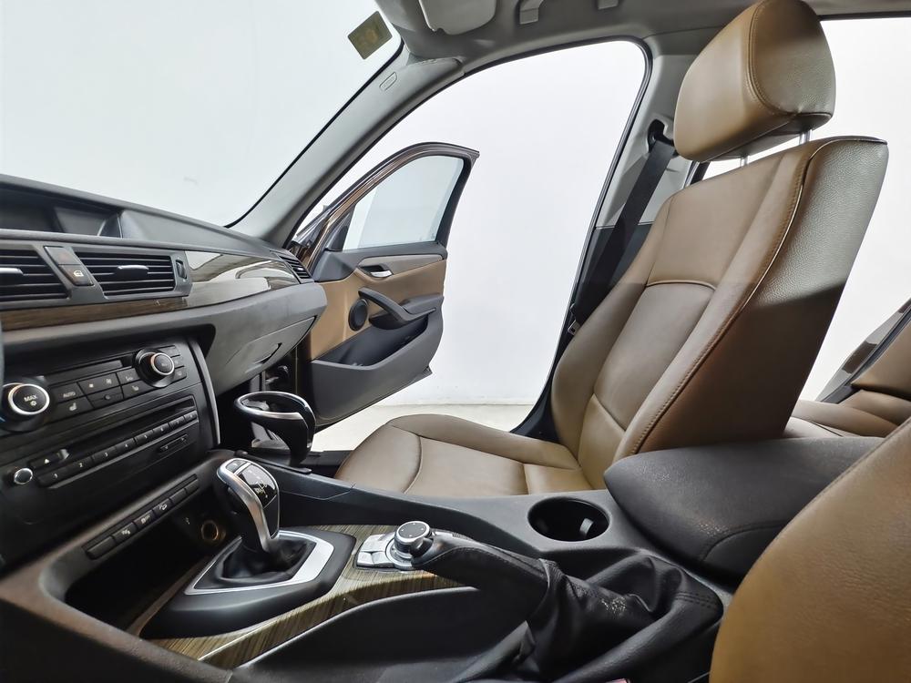 BMW BMW X1 (Import)