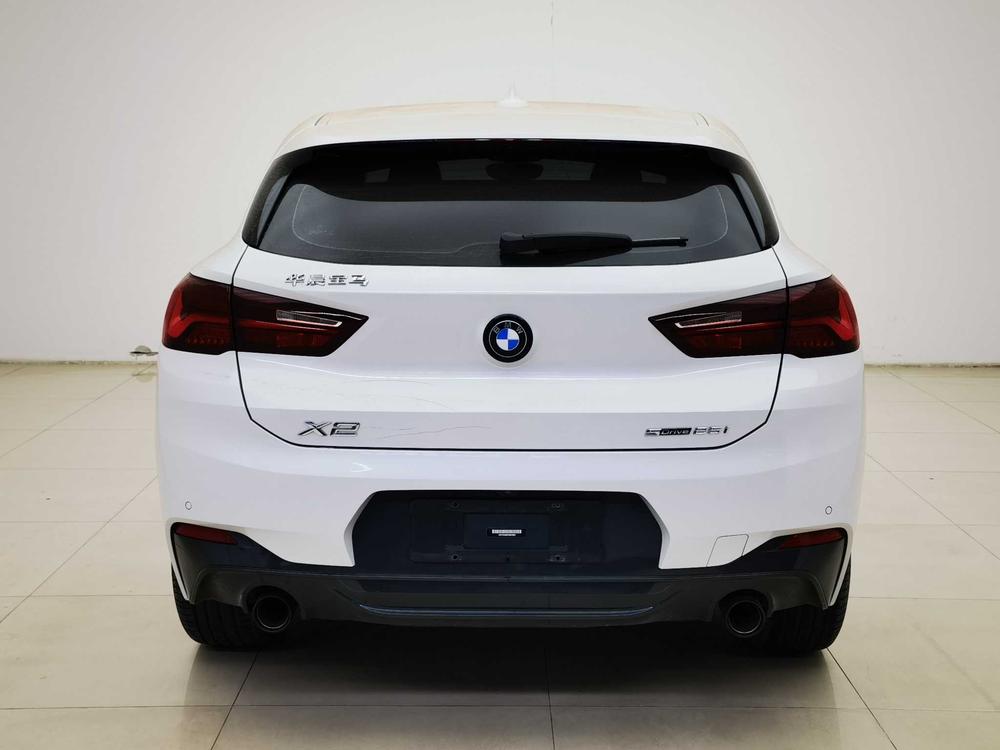 BMW BMW X2