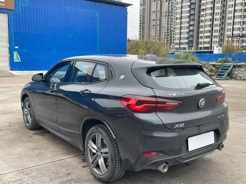 BMW BMW X2