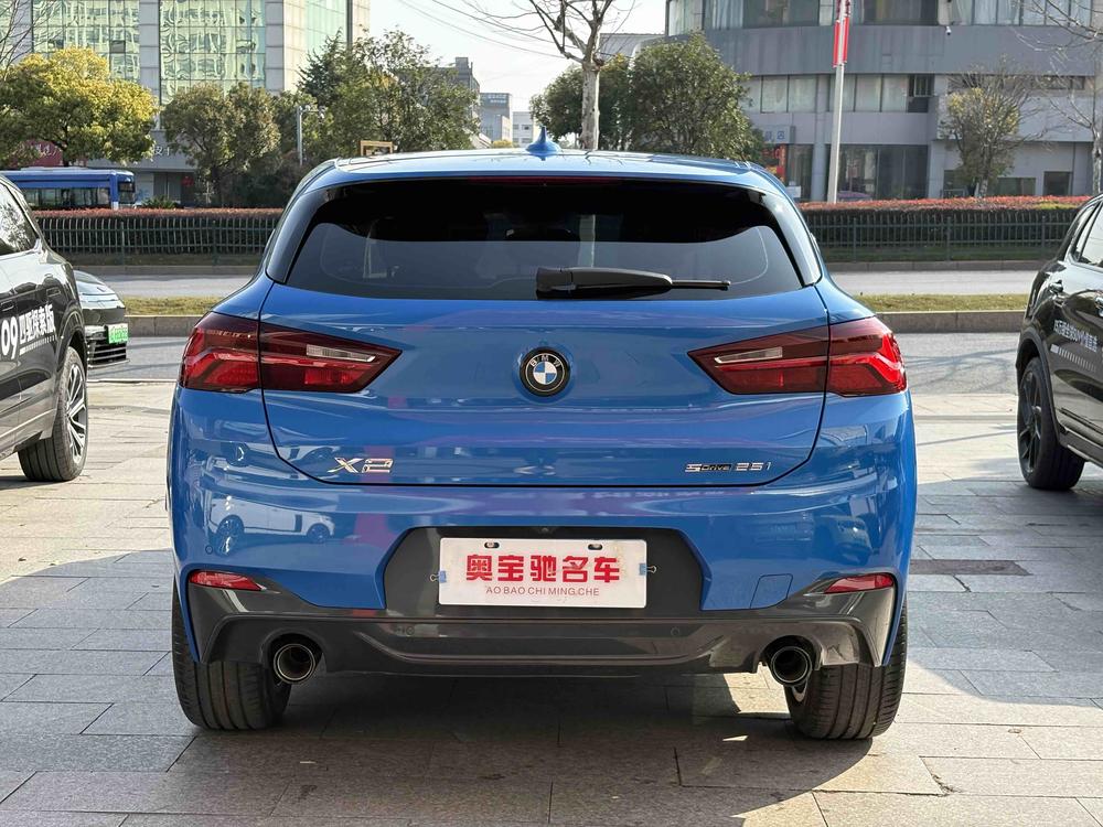 BMW BMW X2