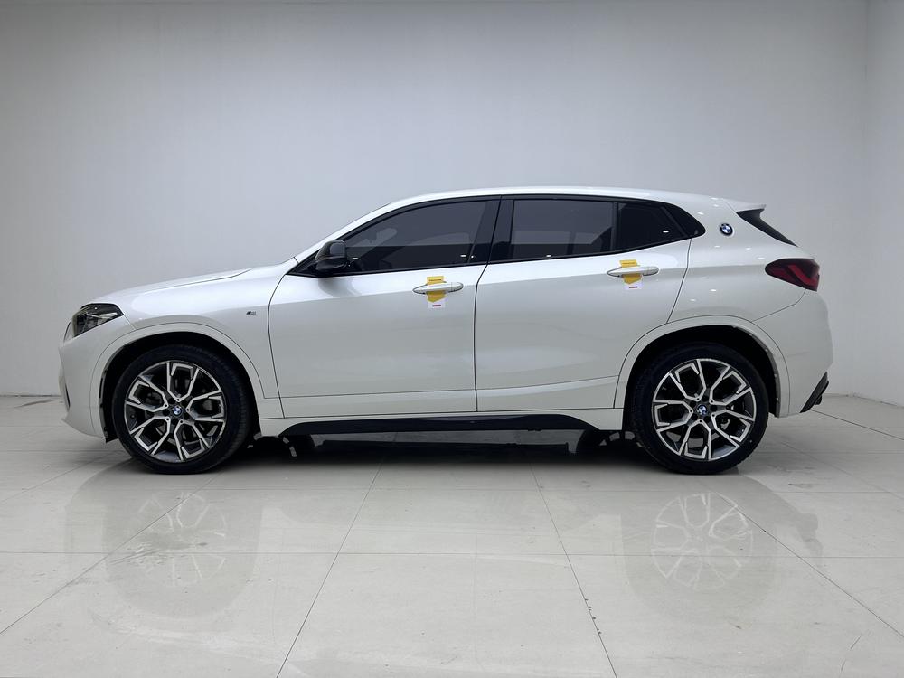 BMW BMW X2