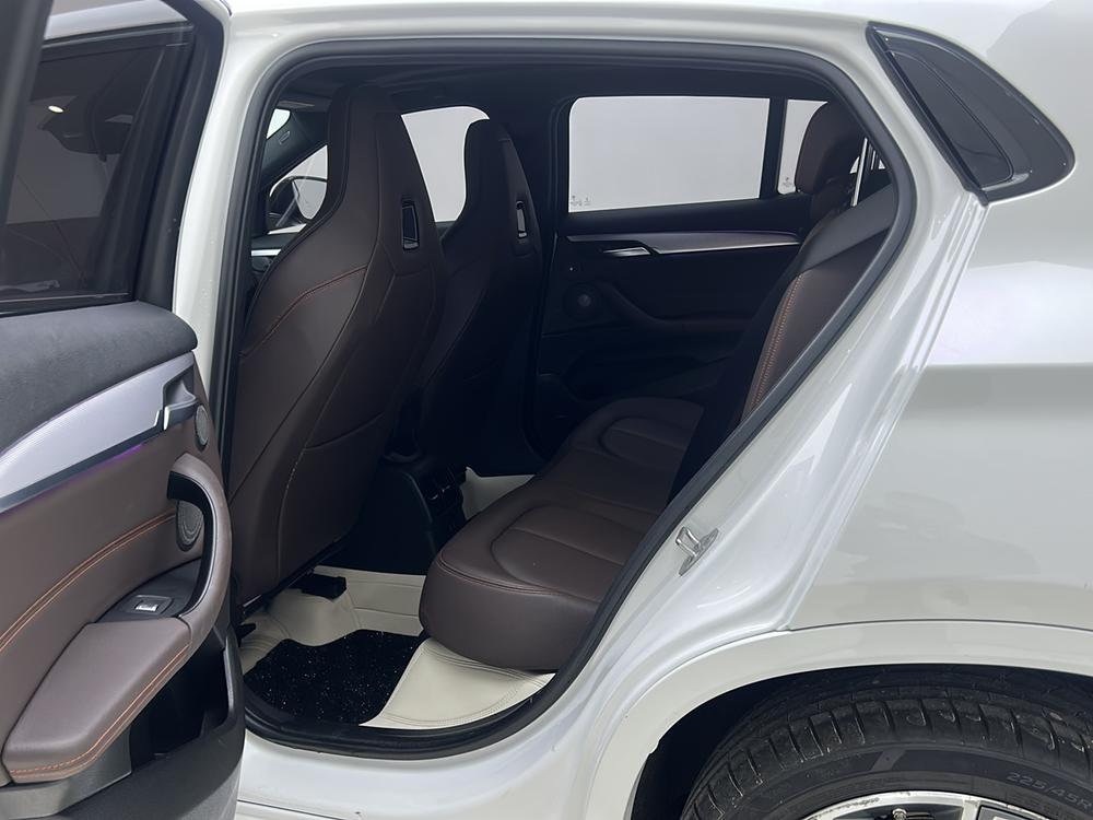 BMW BMW X2