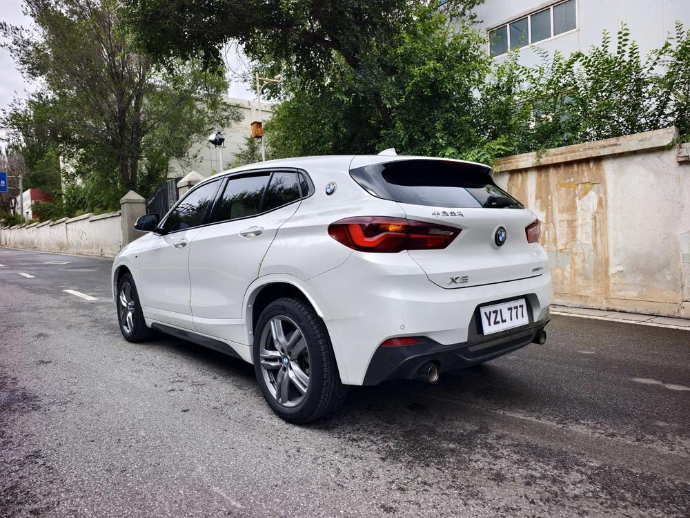BMW BMW X2