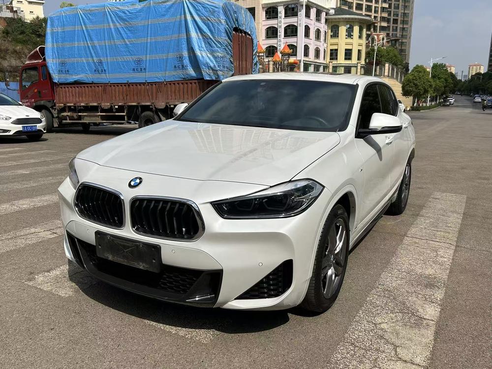 BMW BMW X2