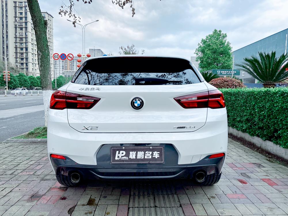 BMW BMW X2