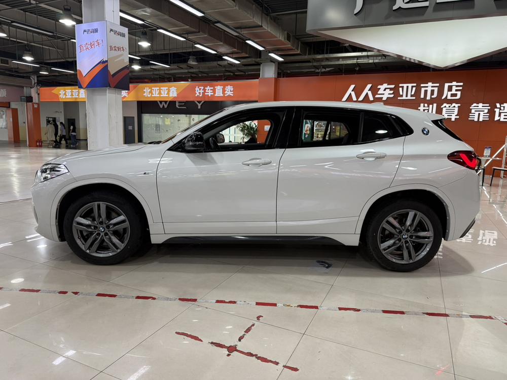 BMW BMW X2