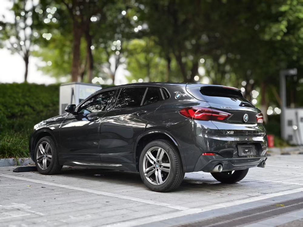 BMW BMW X2