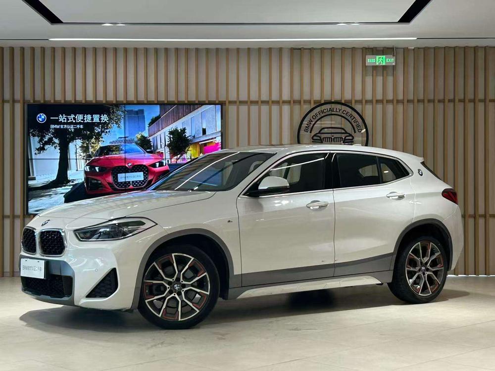 BMW BMW X2