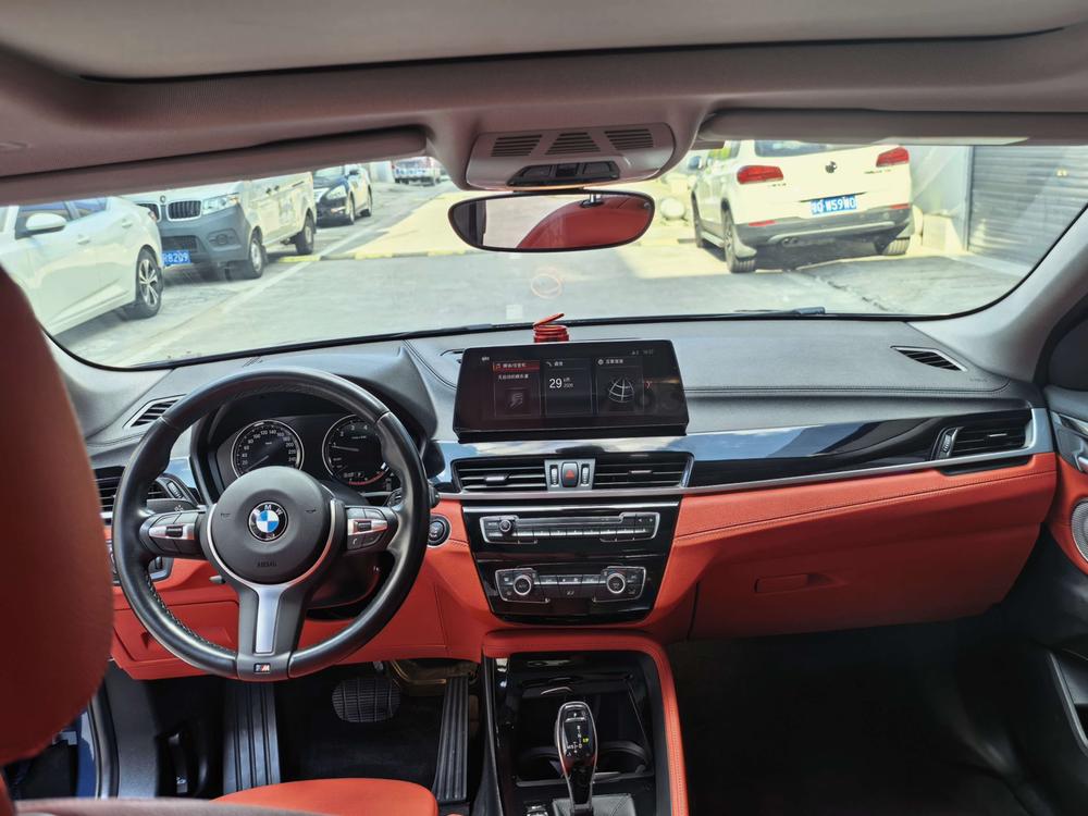 BMW BMW X2