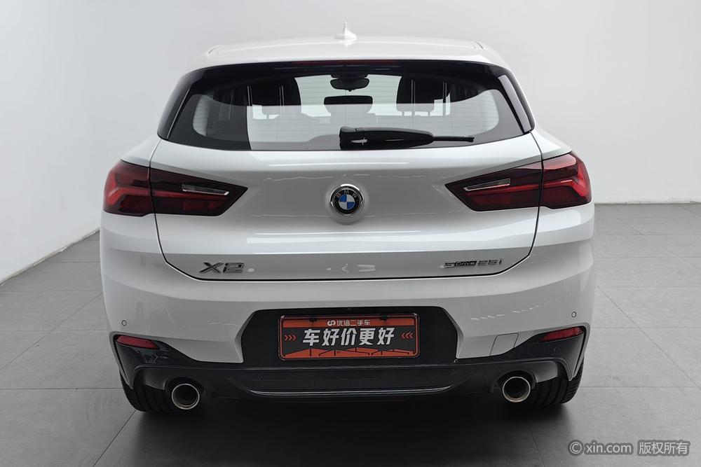 BMW BMW X2