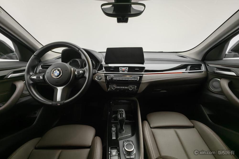BMW BMW X2