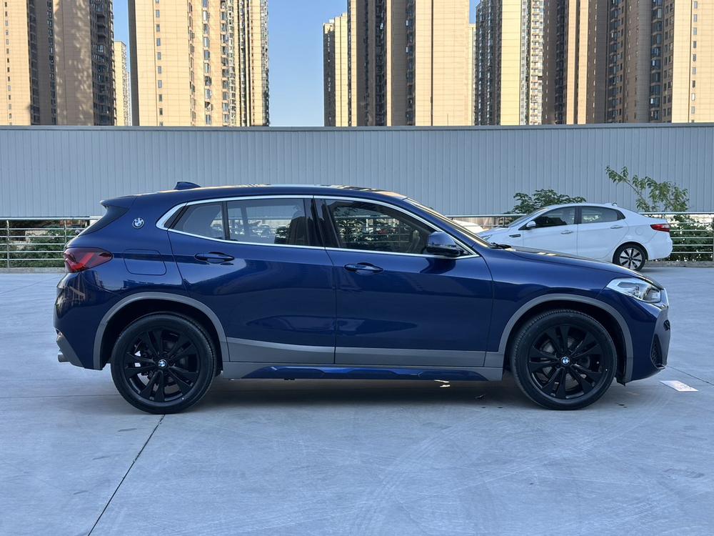 BMW BMW X2
