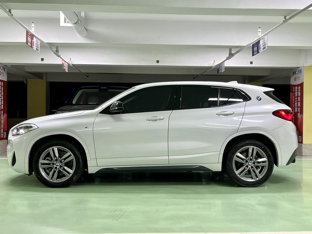 BMW BMW X2