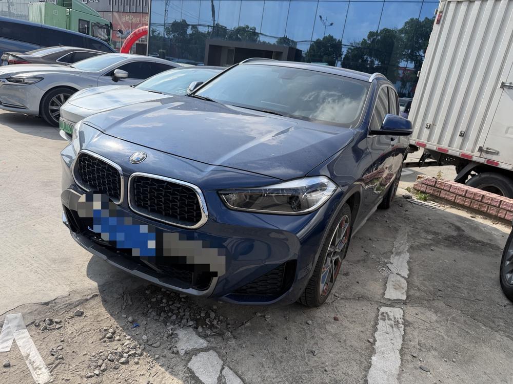 BMW BMW X2