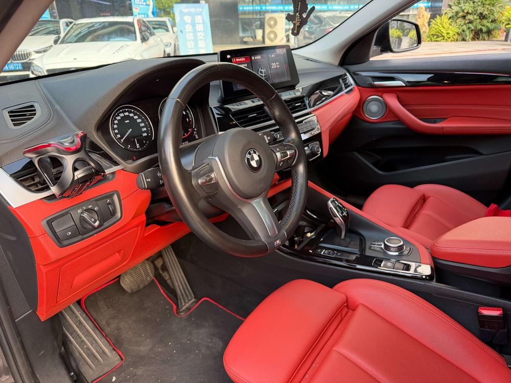 BMW BMW X2