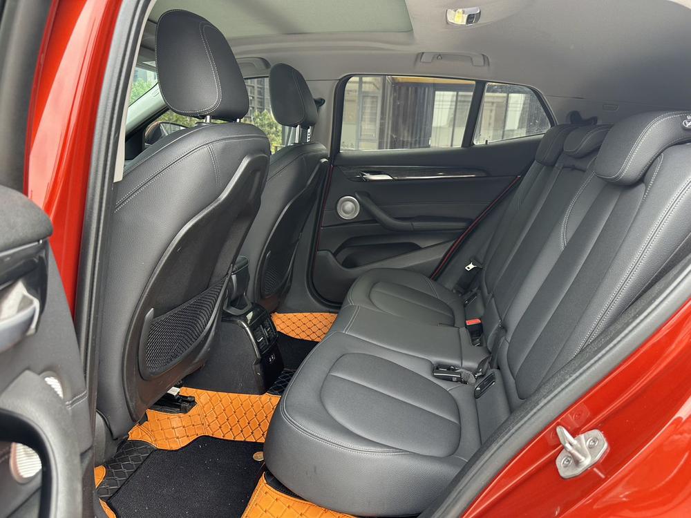 BMW BMW X2