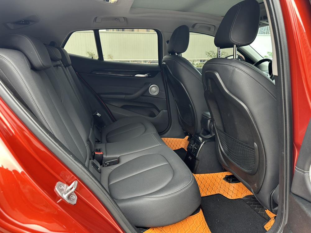 BMW BMW X2